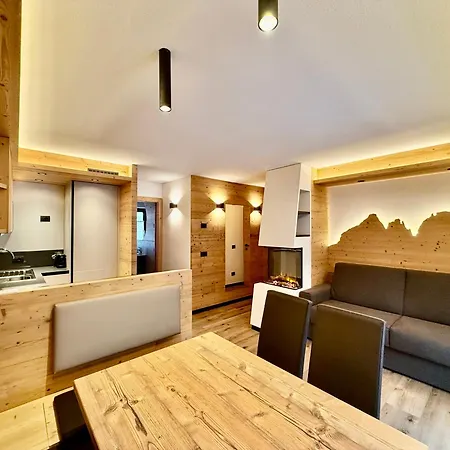 Aparthotel Dolomiti Luxury Mountain View Bike Friendly Canazei