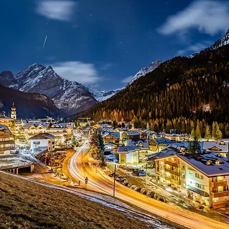 Aparthotel Dolomiti Luxury Mountain View Bike Friendly *