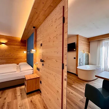 Aparthotel Dolomiti Luxury Mountain View Bike Friendly Canazei